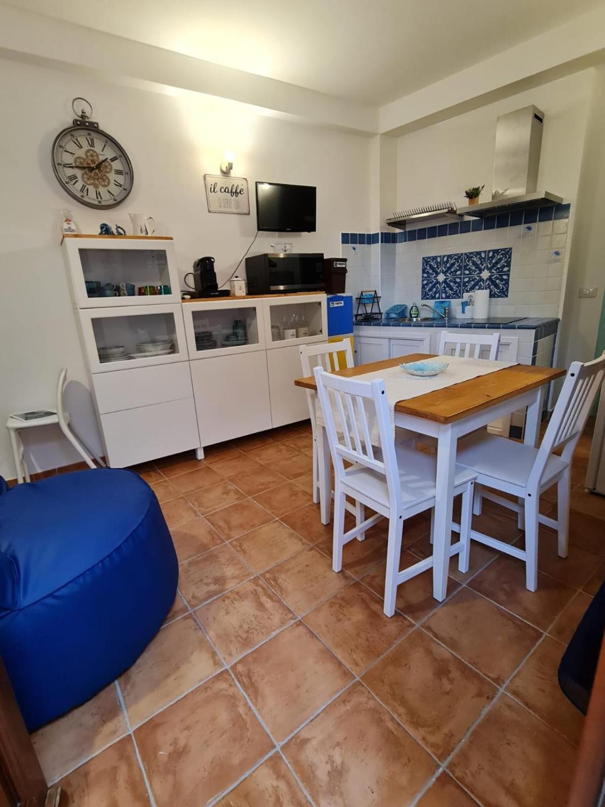 La Casa Di Orimari Apartment Sant'Antioco Exterior photo